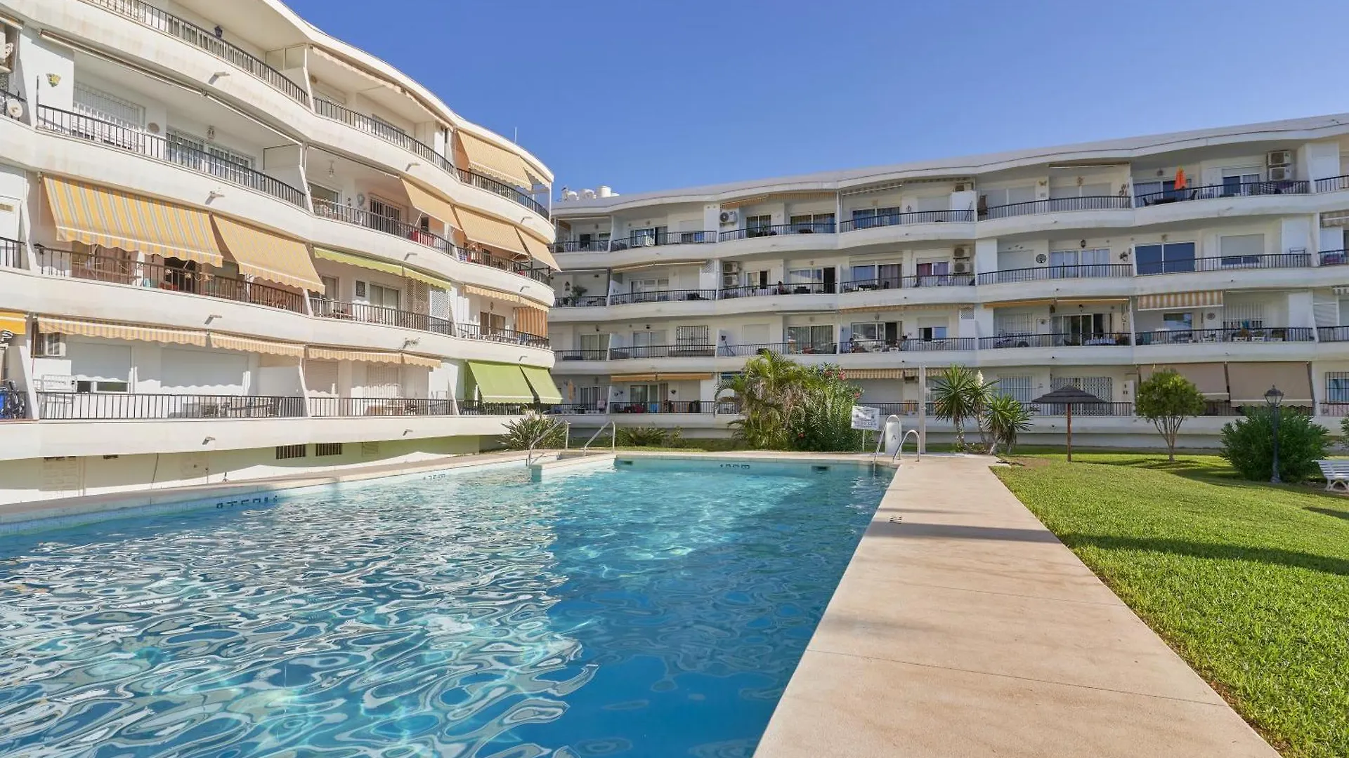 דירות נרחה Acapulco Playa 314 0*,  ספרד